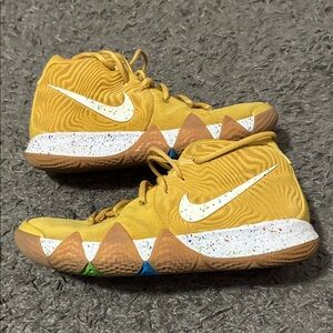 Nike Kyrie 4 cinnamon toast crunch